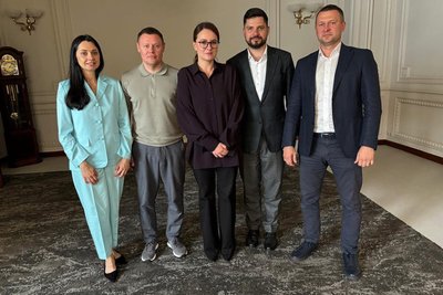 Максим Гузенко: мовчання у парламенті, агробізнес, статки та податки