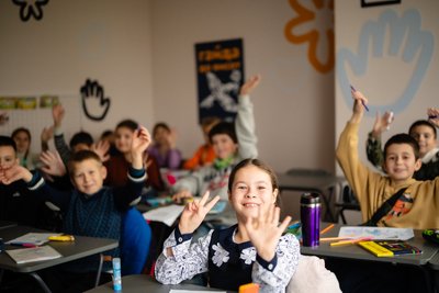 Тимчасова школа у будинку культури: у громаді на Миколаївщині створили освітній простір Тимчасова школа у будинку культури: у громаді на Миколаївщині створили освітній простір