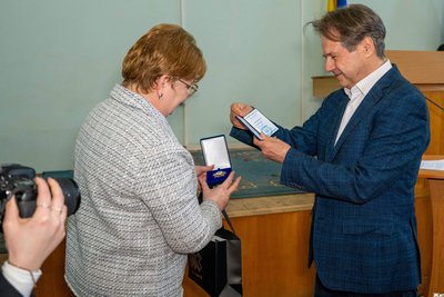 Ексміському голові Житомира вручили відзнаку "Почесний громадянин міста" Ексміському голові Житомира вручили відзнаку "Почесний громадянин міста"