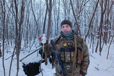 "Немає більше тебе, коханий". Артем Попік з Донеччини пройшов Майдан, полон, АТО: спогади побратимів, друзів та дружини "Немає більше тебе, коханий". Артем Попік з Донеччини пройшов Майдан, полон, АТО: спогади побратимів, друзів та дружини