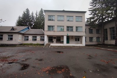 У селищі на Житомирщині через малу кількість учнів припиняє роботу місцева школа: де навчатимуться діти У селищі на Житомирщині через малу кількість учнів припиняє роботу місцева школа: де навчатимуться діти