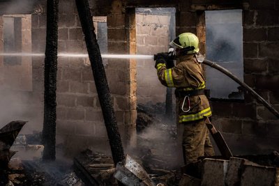 Поблизу Житомира у приватній оселі вибухнув балон із газом — що відомо Поблизу Житомира у приватній оселі вибухнув балон із газом — що відомо