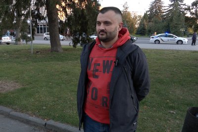 Лучани зібрала підписи проти капремонтів у місті під час війни. Що далі Лучани зібрала підписи проти капремонтів у місті під час війни. Що далі