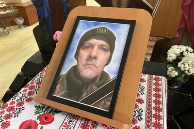 Загинув від поранень отриманих в бою на Донеччині. У Херсоні поховали солдата Григорія Квашу Загинув від поранень отриманих в бою на Донеччині. У Херсоні поховали солдата Григорія Квашу