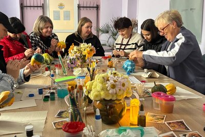 У Гришківцях на Житомирщині провели осінній майстер-клас для родин військових та переселенців