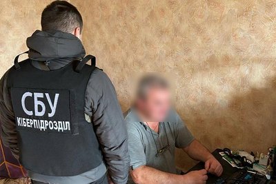 Чоловік, якого в Одесі судитимуть за держзраду Чоловік, якого в Одесі судитимуть за держзраду