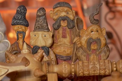 "Я віднайшов себе у дереві": понад 13 років народний майстер із Сарн Ігор Петрук займається різьбою "Я віднайшов себе у дереві": понад 13 років народний майстер із Сарн Ігор Петрук займається різьбою