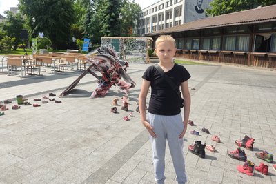 "Тиша, що говорить"— у Житомирі вшанували пам'ять дітей, які загинули внаслідок російсько-української війни "Тиша, що говорить"— у Житомирі вшанували пам'ять дітей, які загинули внаслідок російсько-української війни