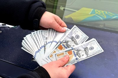 На Житомирщині судитимуть 2 чоловіків, яких обвинувачують у сприянні встановлення інвалідності для виїзду за кордон На Житомирщині судитимуть 2 чоловіків, яких обвинувачують у сприянні встановлення інвалідності для виїзду за кордон