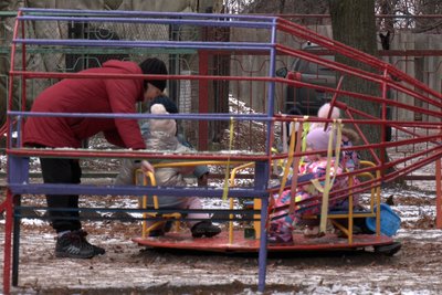 У Житомирі дитсадки працюватимуть 11 годин, а зарплата вихователів зросте У Житомирі дитсадки працюватимуть 11 годин, а зарплата вихователів зросте
