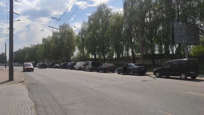 Черги та нестача пального на Волині: що кажуть водії та ОВА Черги та нестача пального на Волині: що кажуть водії та ОВА