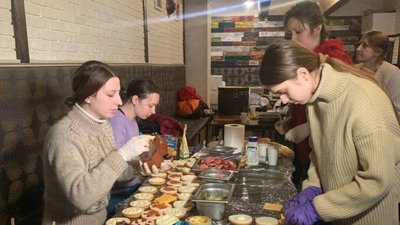 У тернопільських університетах діють волонтерські центри У тернопільських університетах діють волонтерські центри