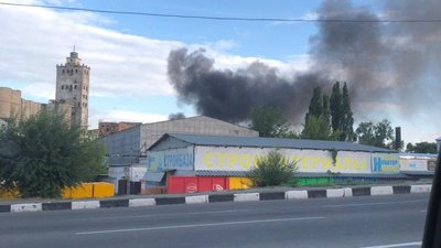 У Харкові горять використані шини