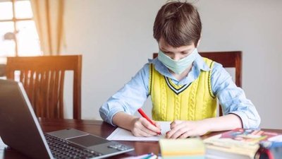 Нема кому викладати: у чернігівському ліцеї №22 дистанційне навчання продовжили на тиждень