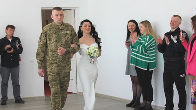 Як на Рівненщині одружувались та розлучались у першому кварталі 2023 року. Офіційна статистика