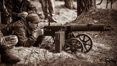 "Бабцю, Україна буде все одно". Репортаж із села Бовшів на Франківщині, де зростав Герой України на позивний Да Вінчі "Бабцю, Україна буде все одно". Репортаж із села Бовшів на Франківщині, де зростав Герой України на позивний Да Вінчі