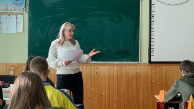 У громаді на Тернопільщині бракує півтора мільйона гривень на зарплату вчителям У громаді на Тернопільщині бракує півтора мільйона гривень на зарплату вчителям