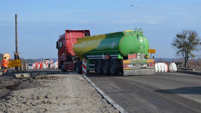 Тимчасова переправа через Случ біля Сарн