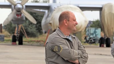 Зеленський присвоїв звання Героя України посмертно заступникові командувача ВМС Ігореві Бедзаю