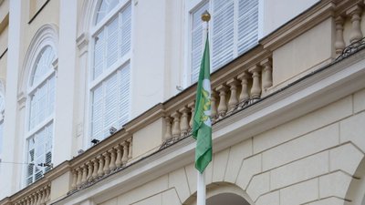 Біля львівської Ратуші підняли прапор пластунів