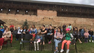 150 луцьких першачків, у рамках благодійної акції, отримали рюкзаки до Дня знань 150 луцьких першачків, у рамках благодійної акції, отримали рюкзаки до Дня знань