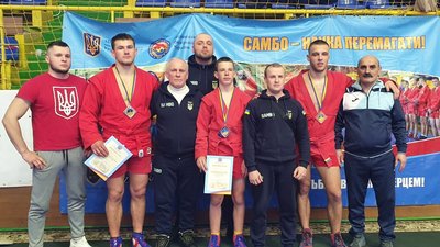 Самбісти з Вінниччини привезли медалі з чемпіонату України Самбісти з Вінниччини привезли медалі з чемпіонату України