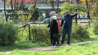 В запорізькому сквері Яланського знову спиляли дерева В запорізькому сквері Яланського знову спиляли дерева