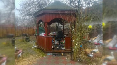 "Дивилися на ікони і виносили пральну машинку": як росіяни мародерили в Михайло-Коцюбинському "Дивилися на ікони і виносили пральну машинку": як росіяни мародерили в Михайло-Коцюбинському