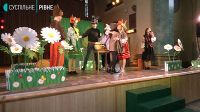 Концерти онлайн: як живе рівненська філармонія без глядачів у залі Концерти онлайн: як живе рівненська філармонія без глядачів у залі