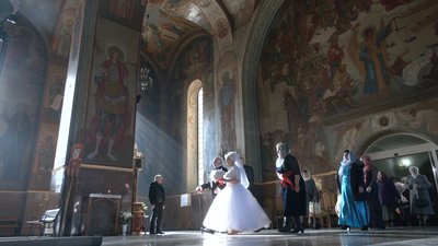 Черкащани обвінчалися на "золоте весілля" Черкащани обвінчалися на "золоте весілля"