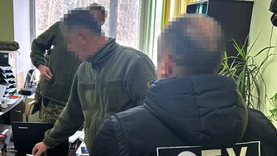 У Тернополі працівник ТЦК вимагав хабар за сприяння в уникненні призову У Тернополі працівник ТЦК вимагав хабар за сприяння в уникненні призову