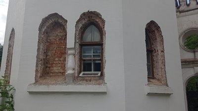 Шарівський палац на Харківщині потребує ремонту Шарівський палац на Харківщині потребує ремонту