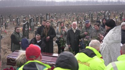 Прощання із екстреним медичним техніком Олегом Журавльовим