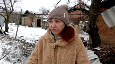 "Бах! І дитина на мене застрибнула": жителі Слов'янська розповіли про удар ФАБ-250 по місту "Бах! І дитина на мене застрибнула": жителі Слов'янська розповіли про удар ФАБ-250 по місту