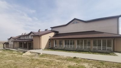 На Львівщині облаштовують перше стаціонарне житло для вимушених переселенців