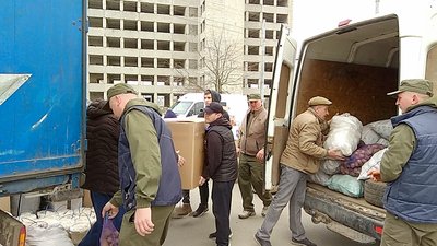 Волонтери Тернопільщини відправили понад 30 тонн допомоги Волонтери Тернопільщини відправили понад 30 тонн допомоги