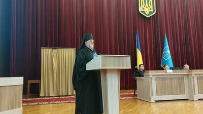 Депутати Сумської облради підтримали звернення щодо розірвання договорів з УПЦ Депутати Сумської облради підтримали звернення щодо розірвання договорів з УПЦ