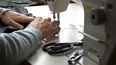 У Тернополі шиють амуніцію для військових