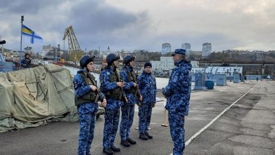 В Одесі та в акваторії Чорного моря провели військові навчання В Одесі та в акваторії Чорного моря провели військові навчання