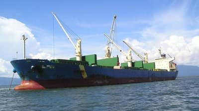 Захоплення судна в Індійському океані: ОГПУ вперше вручила підозру у піратстві українцю