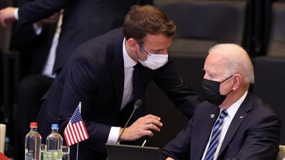Байден і Макрон збирають світових лідерів через новий наступ РФ на Україну