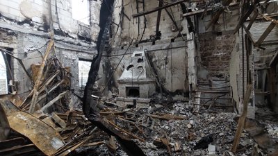 “Cтавить автомат мені до підборіддя, питає: давай гроші” — життя під окупацією в Андріївці “Cтавить автомат мені до підборіддя, питає: давай гроші” — життя під окупацією в Андріївці