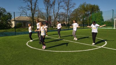 "До перемоги". Школярі Миколаївщини взяли участь у всеукраїнському челенджі "До перемоги". Школярі Миколаївщини взяли участь у всеукраїнському челенджі