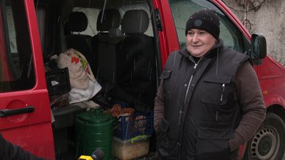 У Рівному сім'я волонтерів годує людей у скруті У Рівному сім'я волонтерів годує людей у скруті