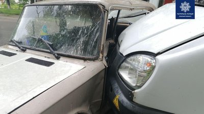 У Сумах сталася аварія з маршруткою