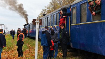 На Кіровогращині відновили ретротури Гайвороською вузькоколійкою На Кіровогращині відновили ретротури Гайвороською вузькоколійкою