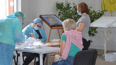 У храмі в Южноукраїнську, що на Миколаївщині, провели вакцинацію прихожан