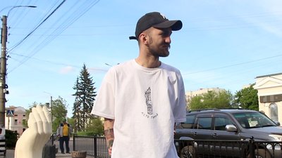 На Сумщині охтирчани створили мерч “Місто-герой”