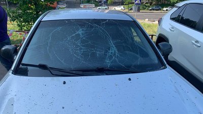 У Києві уламок БПЛА влучив у будівлю товариства сліпих, загинула людина У Києві уламок БПЛА влучив у будівлю товариства сліпих, загинула людина