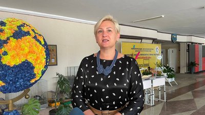 Директорка школи Директорка школи